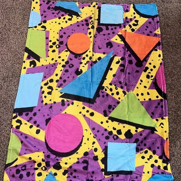 Other - NWOT Colorful Geometric Pattern Blanket